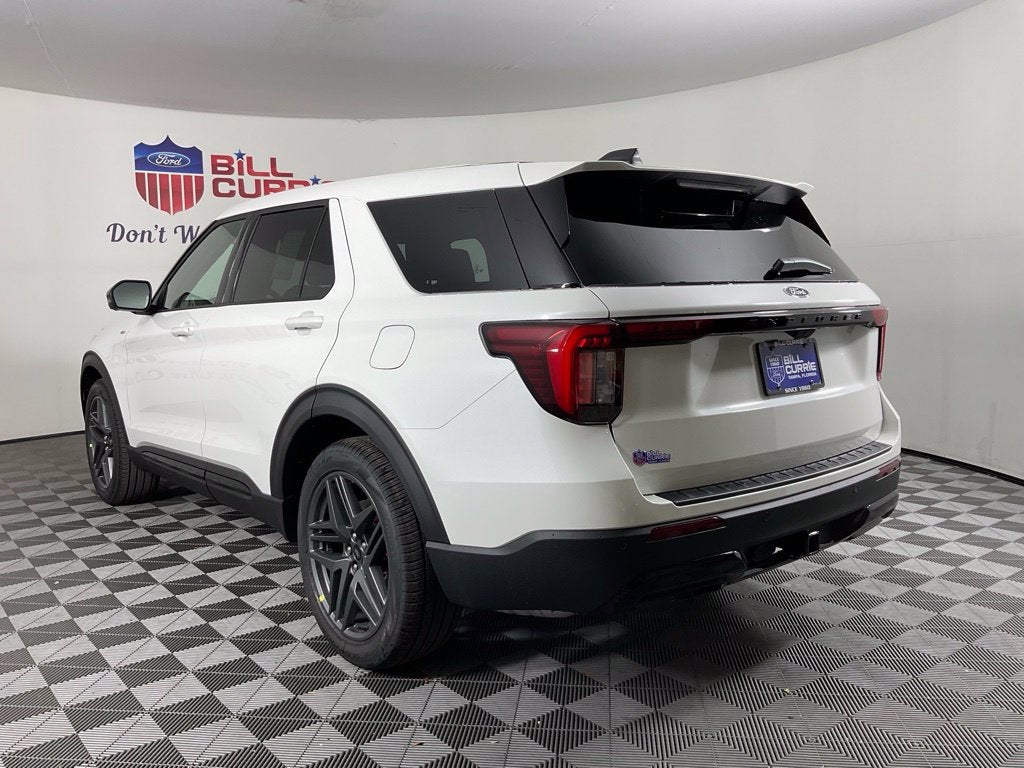 2027 Ford Explorer ST-Line