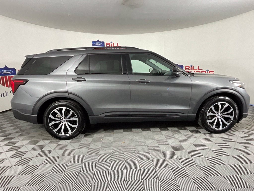 2025 Ford Explorer ST-Line ***GOLD CERTIFIED***