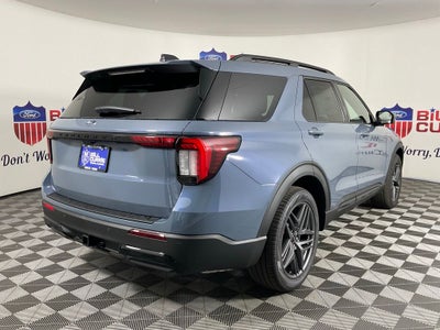 2026 Ford Explorer ST-Line