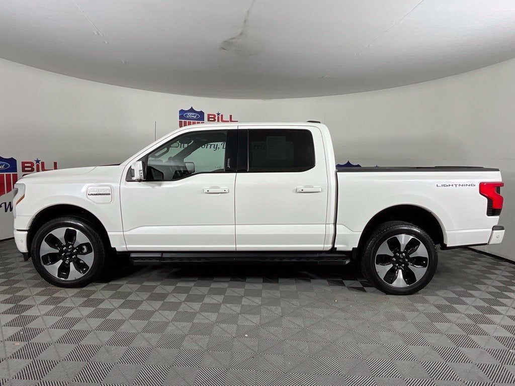 2023 Ford F-150 Lightning Platinum ***GOLD CERTIFIED***