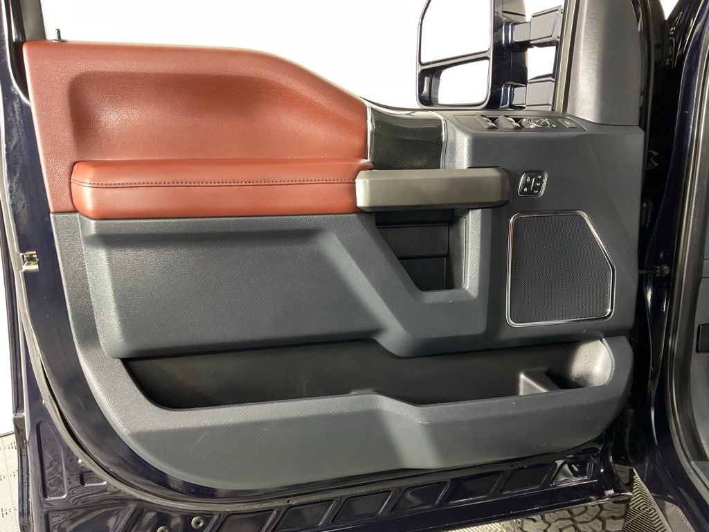 2022 Ford F-250SD Platinum