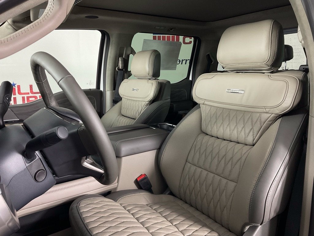 2027 Ford F-250SD Platinum