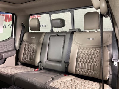 2027 Ford F-250SD Platinum