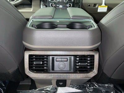 2027 Ford F-250SD Platinum