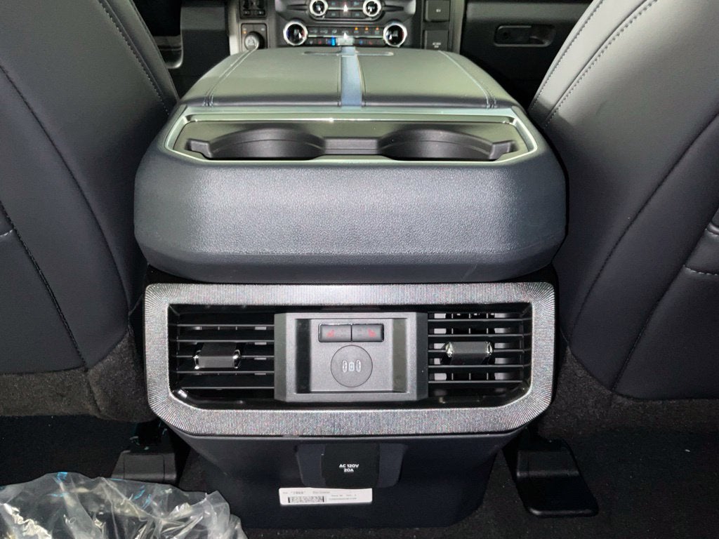 2027 Ford F-250SD Platinum
