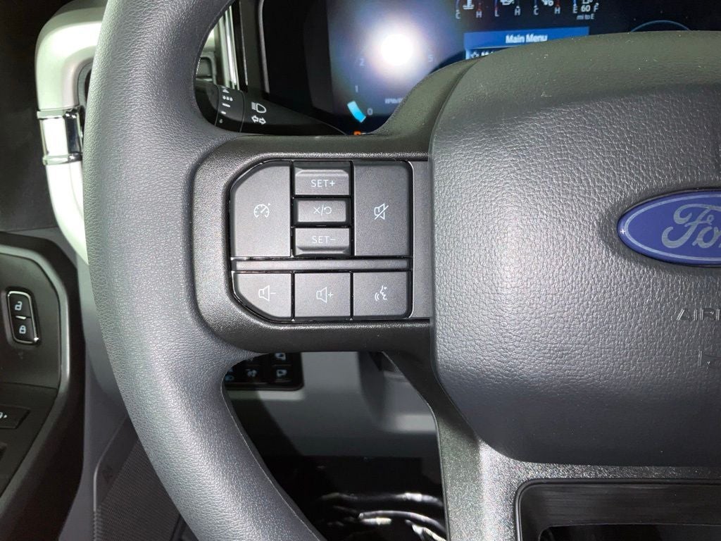 2027 Ford F-250SD XLT