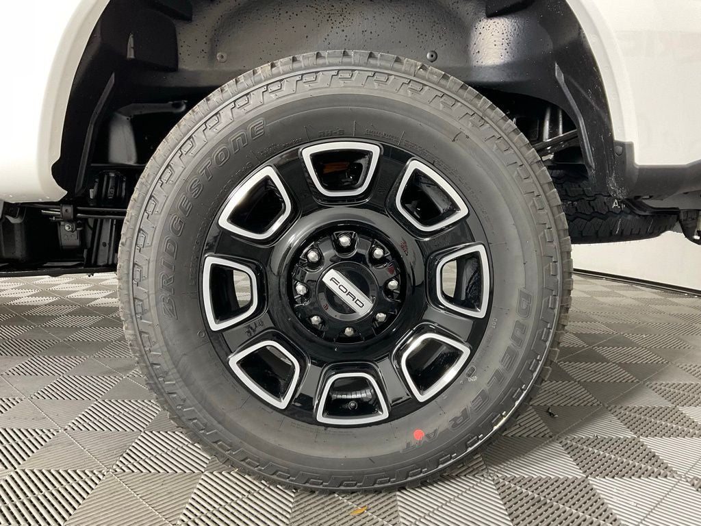 2026 Ford F-250SD F-250® Platinum®