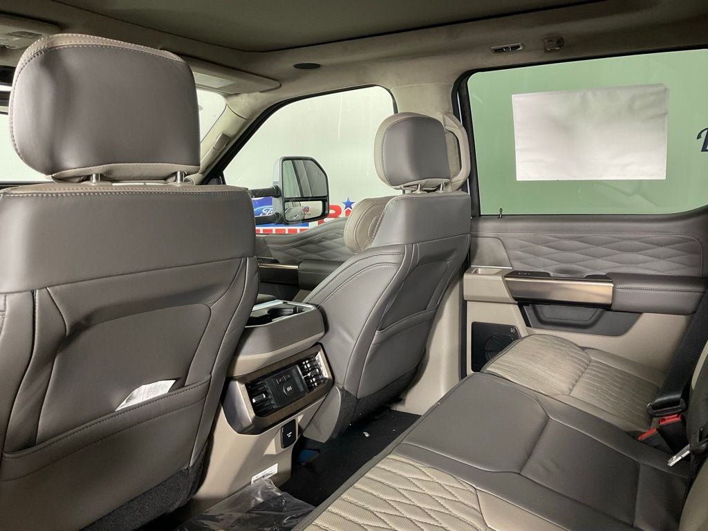 2026 Ford F-350SD Platinum
