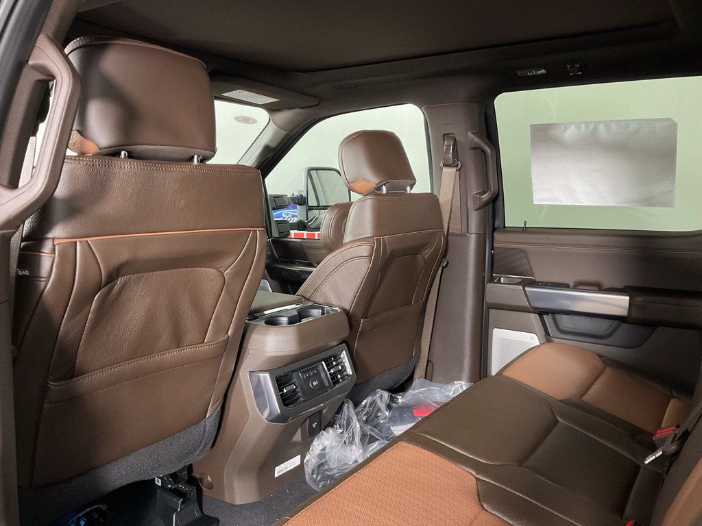 2027 Ford F-350SD King Ranch