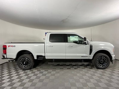2025 Ford F-350SD Platinum