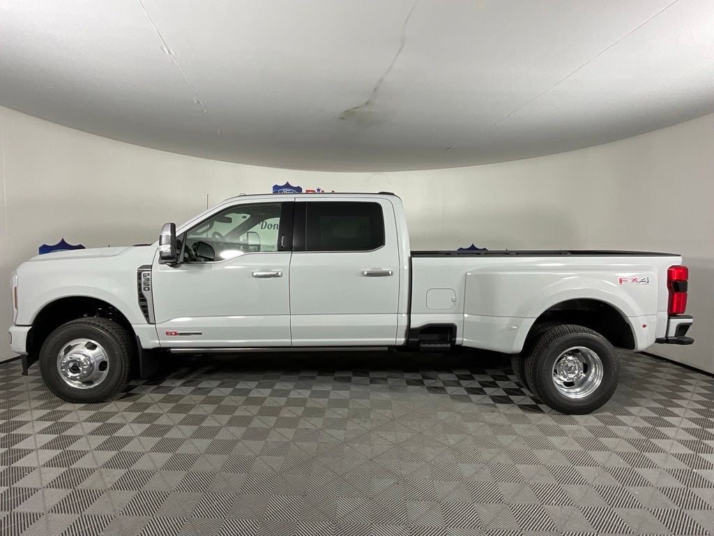 2026 Ford F-350SD DRW