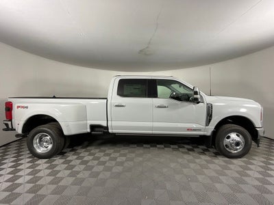 2026 Ford F-350SD Lariat DRW