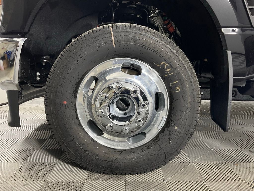 2026 Ford F-350SD Lariat DRW