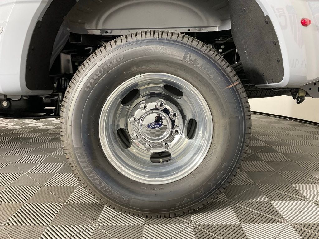 2026 Ford F-350SD Platinum DRW