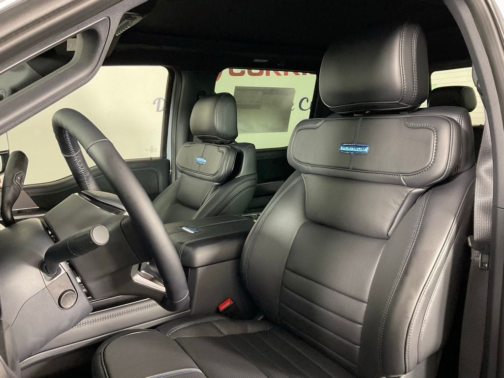 2026 Ford F-350SD Platinum DRW