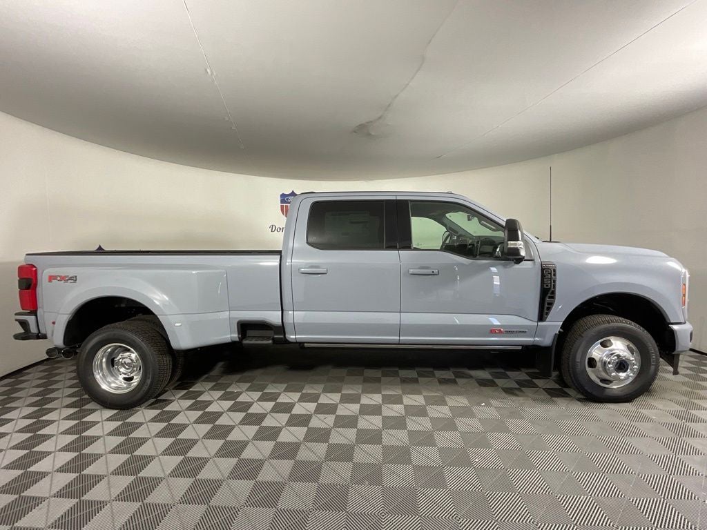 2026 Ford F-350SD Platinum DRW