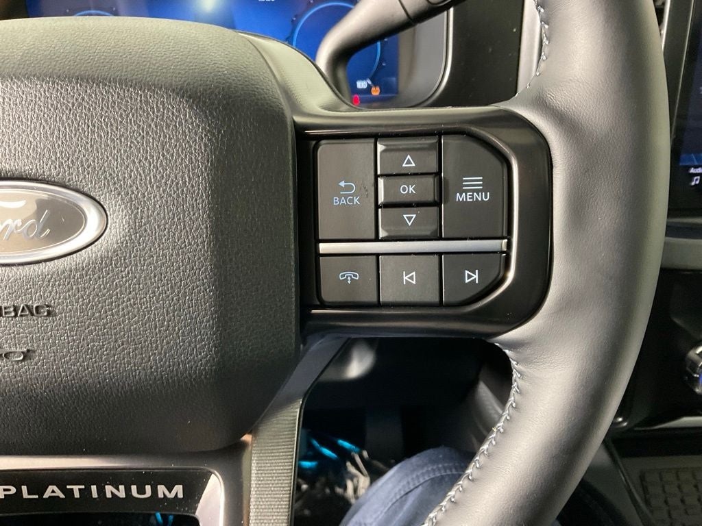 2026 Ford F-350SD Platinum DRW