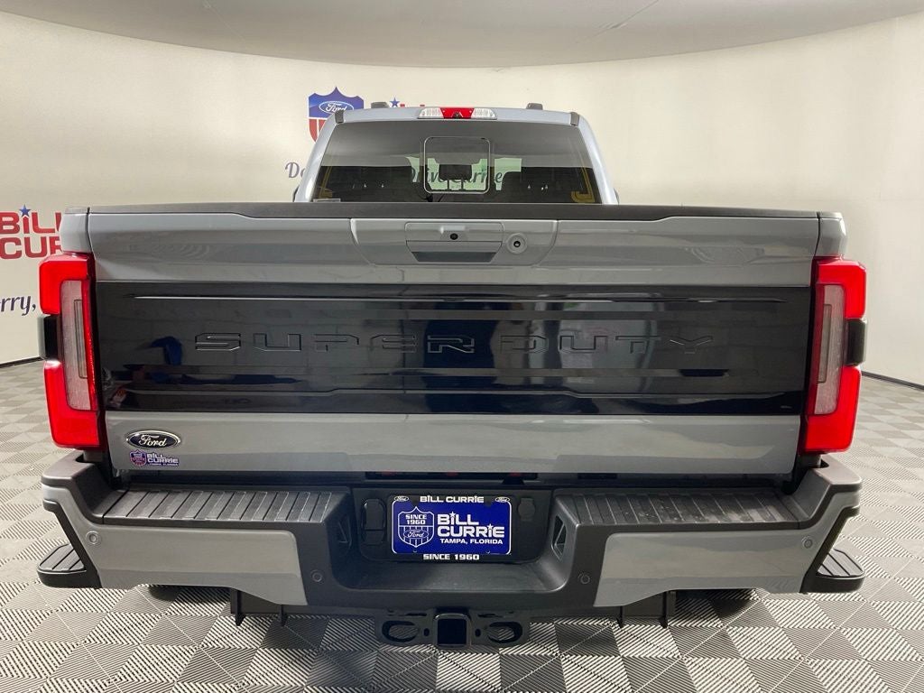2026 Ford F-350SD Platinum DRW