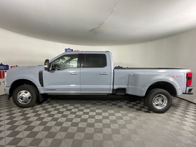 2026 Ford F-350SD Platinum DRW