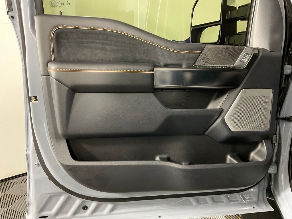 2024 Ford F-350SD Platinum ***GOLD CERTIFIED***