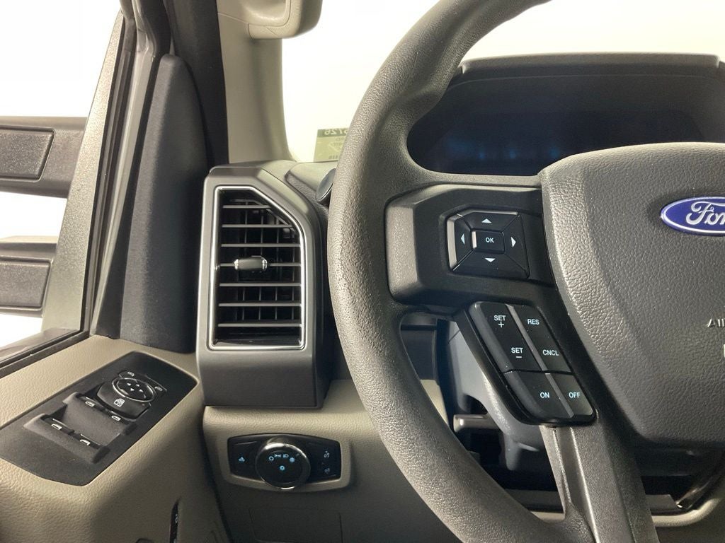2022 Ford F-350SD XLT DRW***BLUE CERTIFIED***