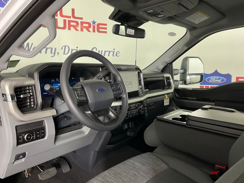 2026 Ford F-350SD XLT DRW