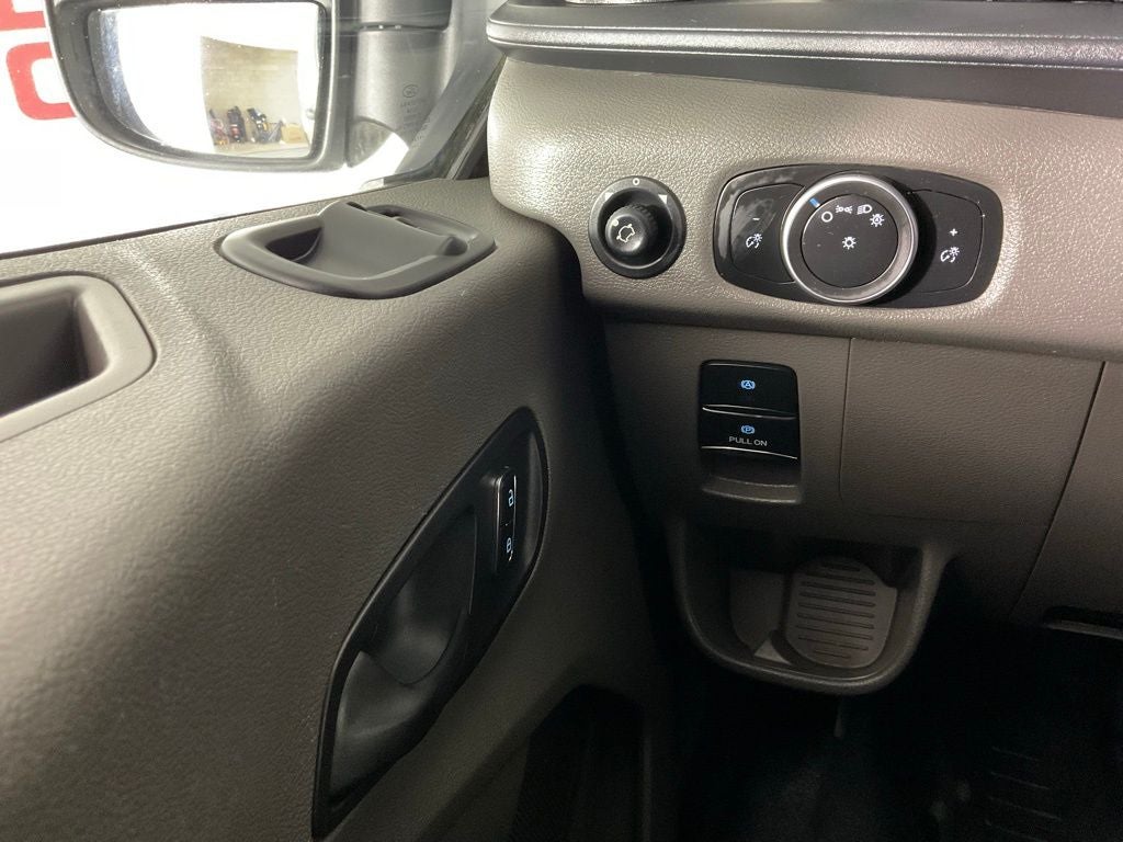 2024 Ford Transit-250 MEDIUM ROOF 148'' WHEEL BASE ***GOLD CERTIFIED***