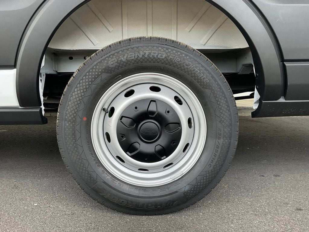 2027 Ford Transit-250 Base