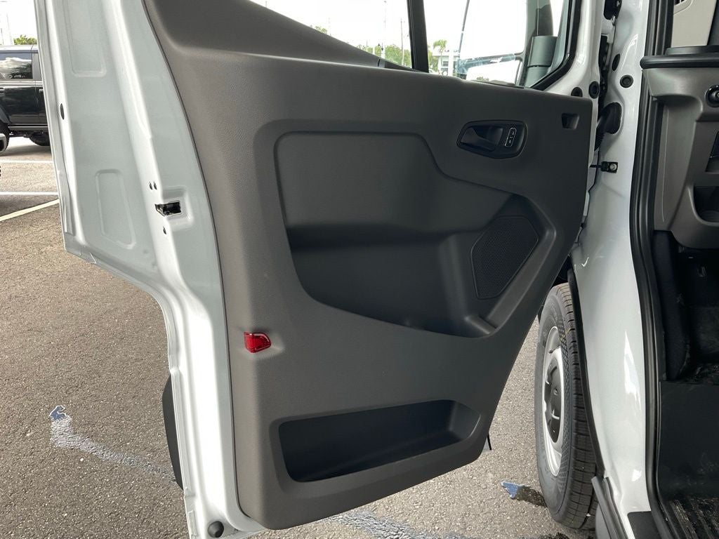 2027 Ford Transit-250 Base