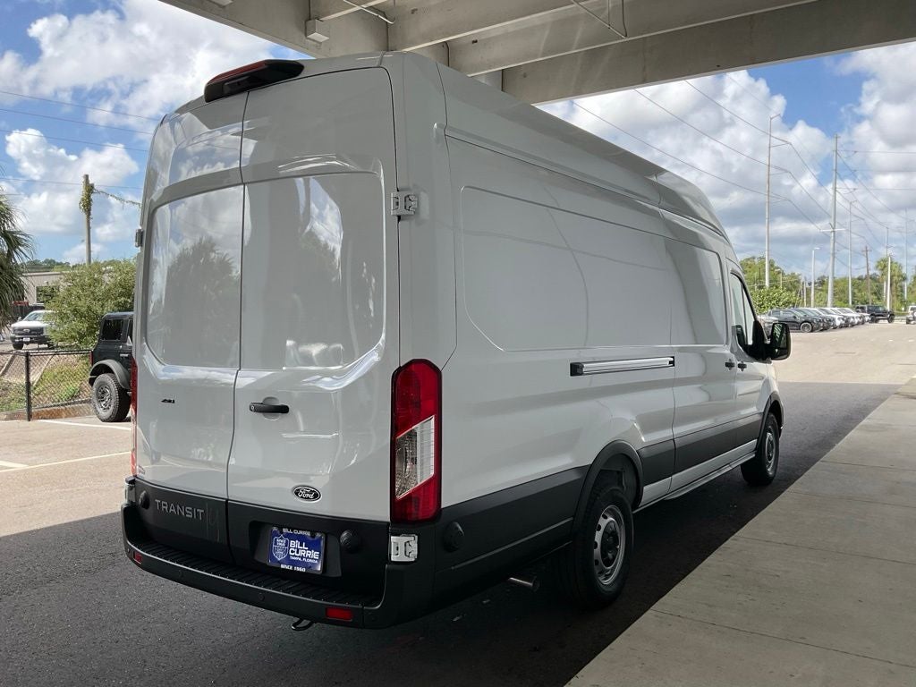 2027 Ford Transit-250 Base