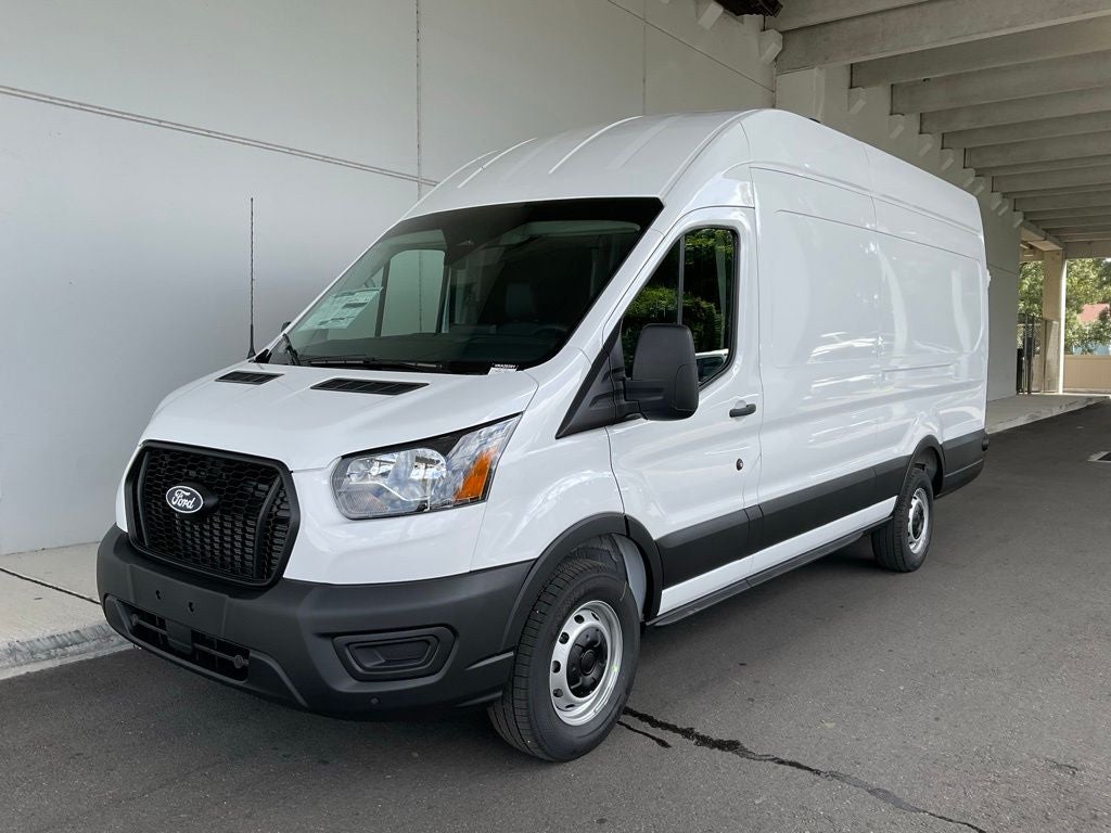2027 Ford Transit-250 Base