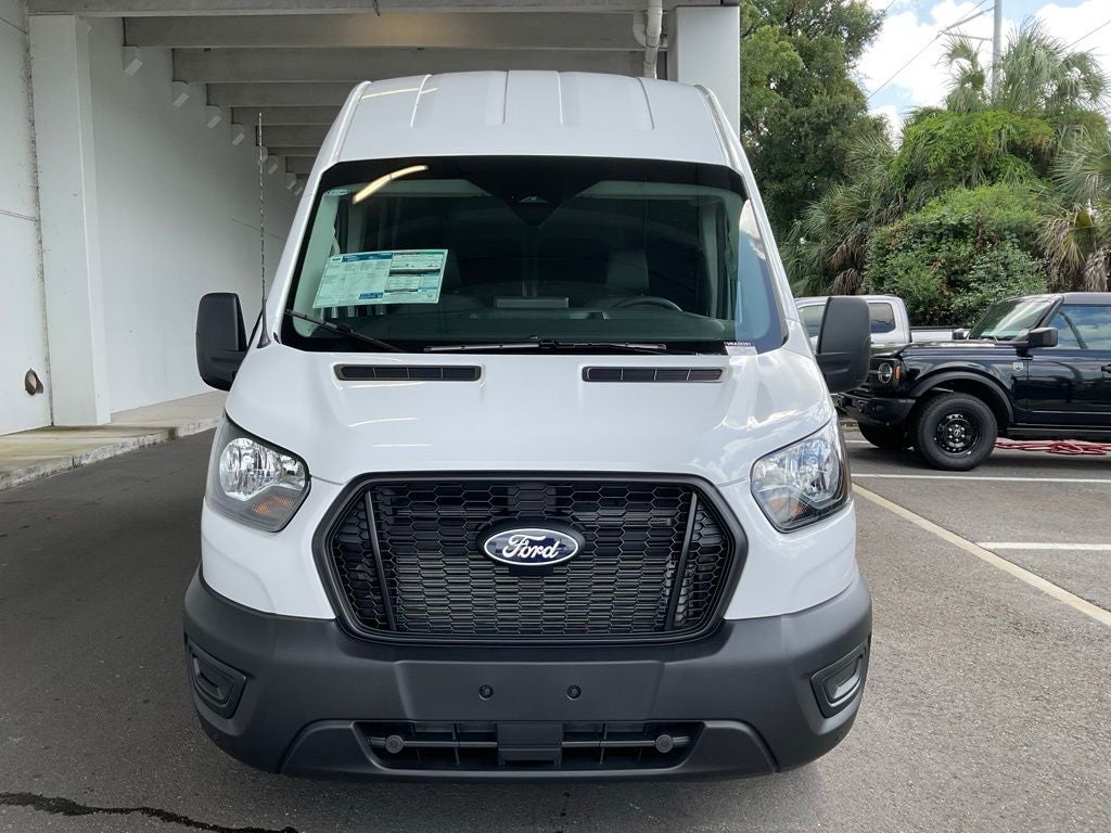 2027 Ford Transit-250 Base