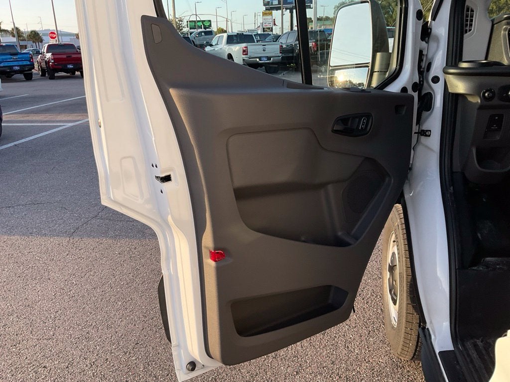 2027 Ford Transit-350 Base