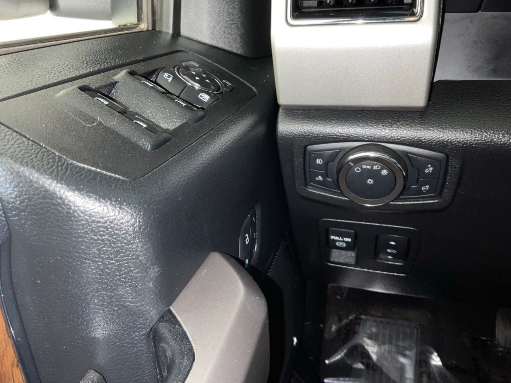 2020 Ford F-150 Lariat ***BLUE CERTIFIED***