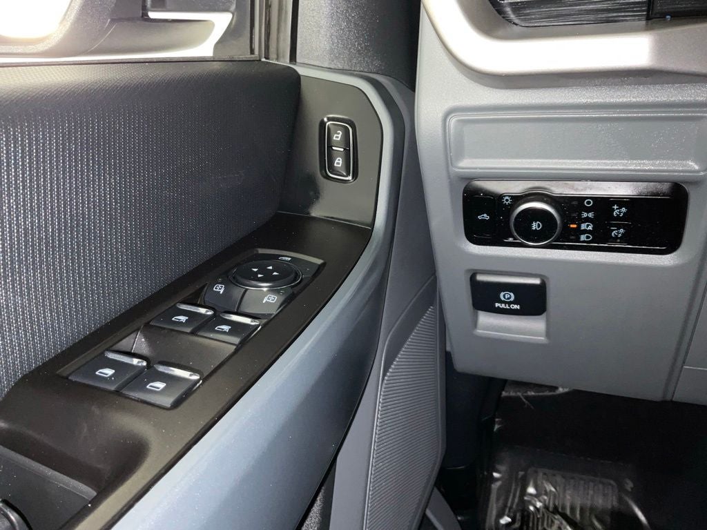 2023 Ford F-150 XL ***GOLD CERTIFIED***