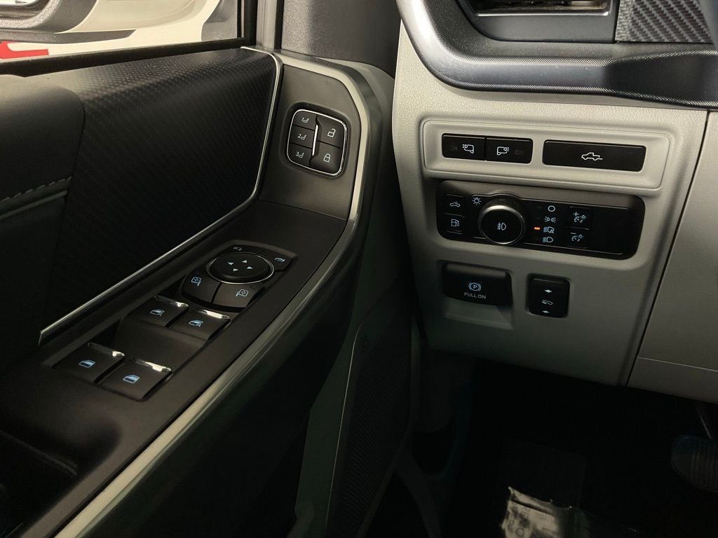 2023 Ford F-150 Limited ***GOLD CERTIFIED***