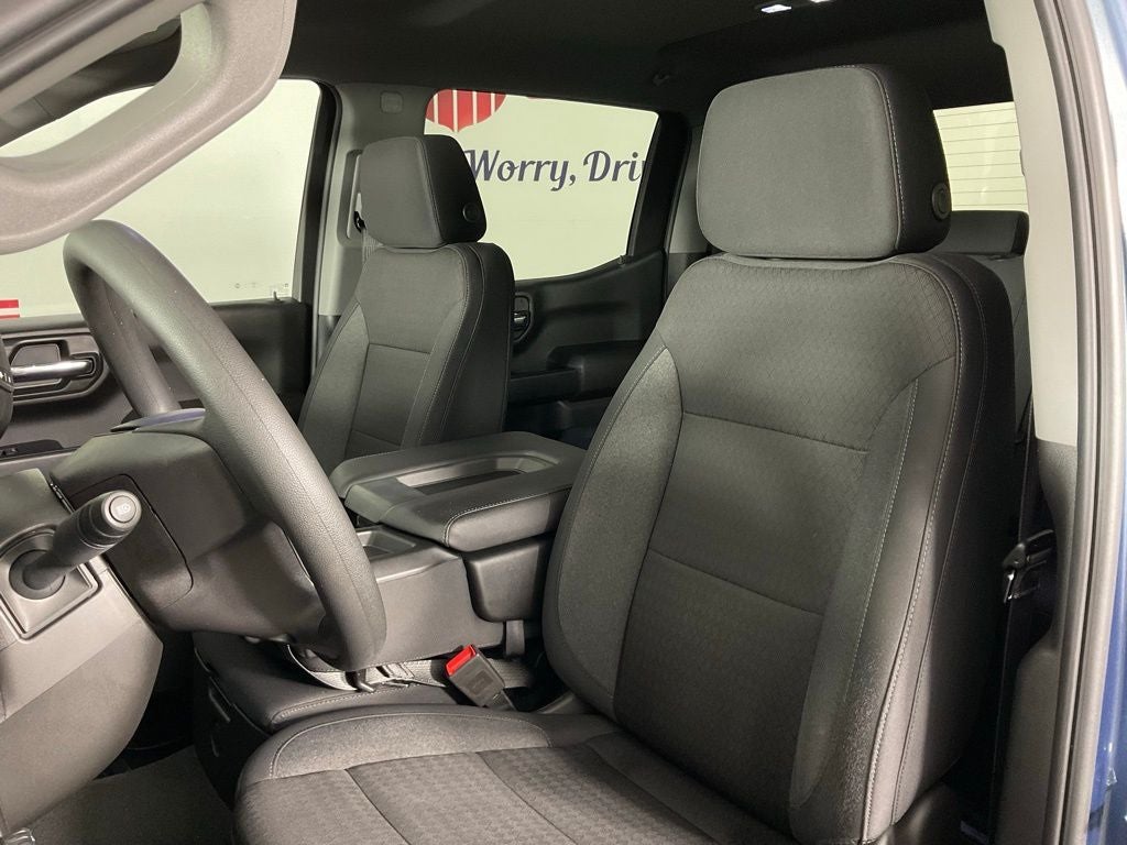 2024 Chevrolet Silverado 1500 Custom ***BLUE CERTIFIED***