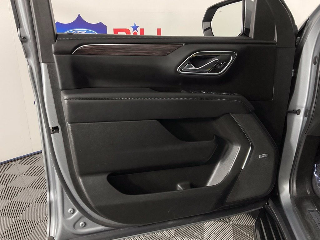 2023 Chevrolet Suburban LT ***BLUE CERTIFIED***