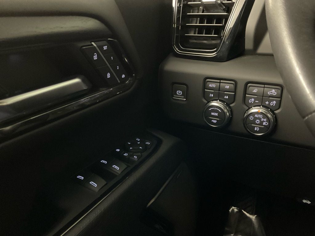 2024 GMC Sierra 2500HD AT4X ***BLUE CERTIFIED***