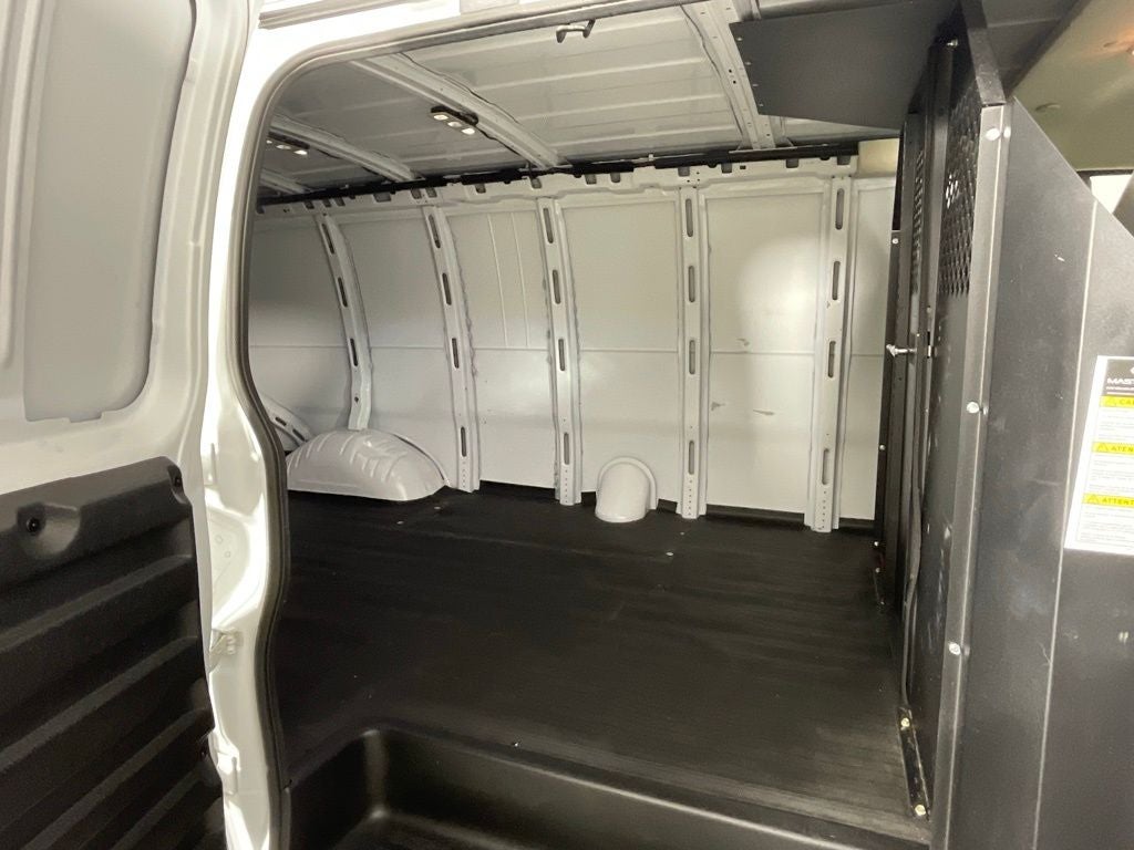 2021 GMC Savana 2500 V8 Work Van ***BLUE CERTIFIED***