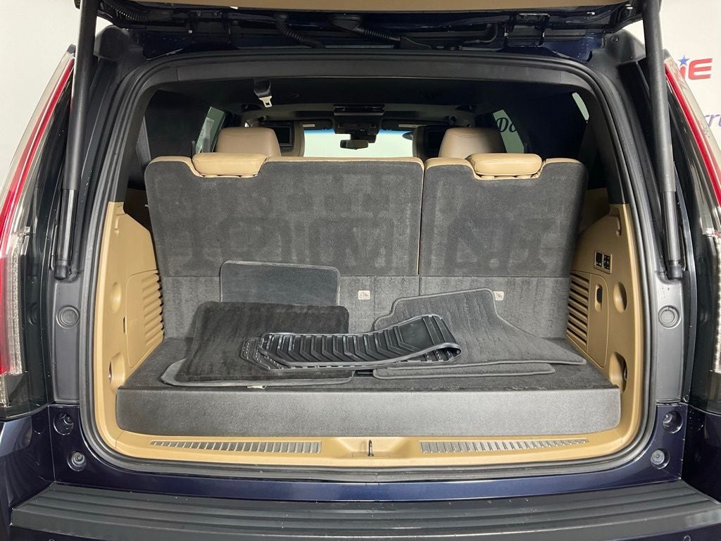 2019 Cadillac Escalade Platinum Edition ***BLUE CERTIFIED***