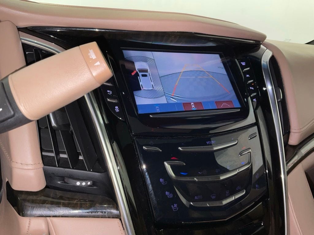 2019 Cadillac Escalade Platinum Edition ***BLUE CERTIFIED***