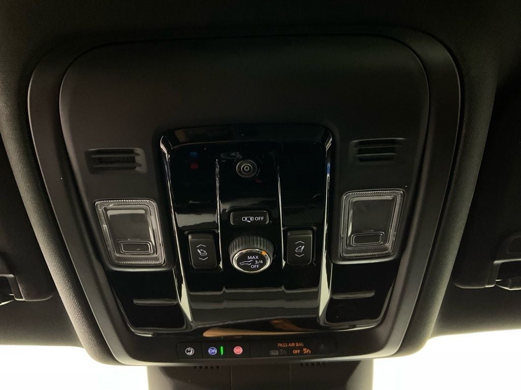 2025 Cadillac Escalade Luxury ***BLUE CERTIFIED***