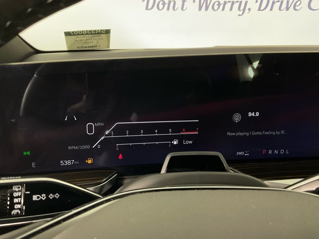 2025 Cadillac Escalade Luxury ***BLUE CERTIFIED***