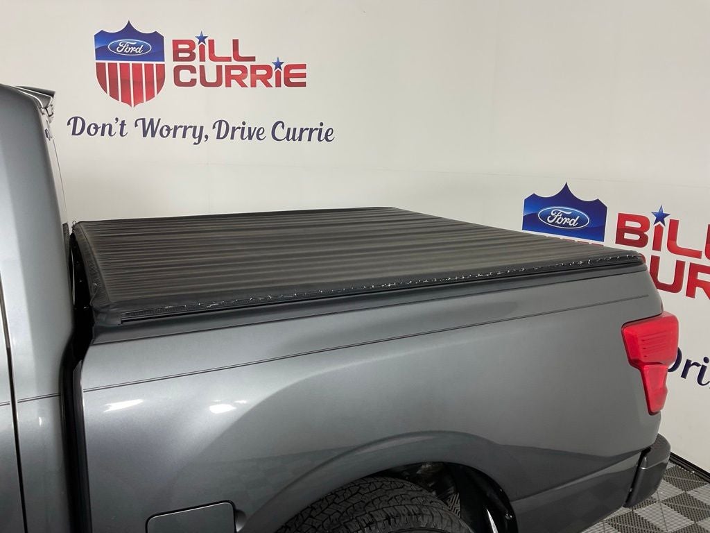 2017 Nissan Titan SV ***BLUE CERTIFIED***