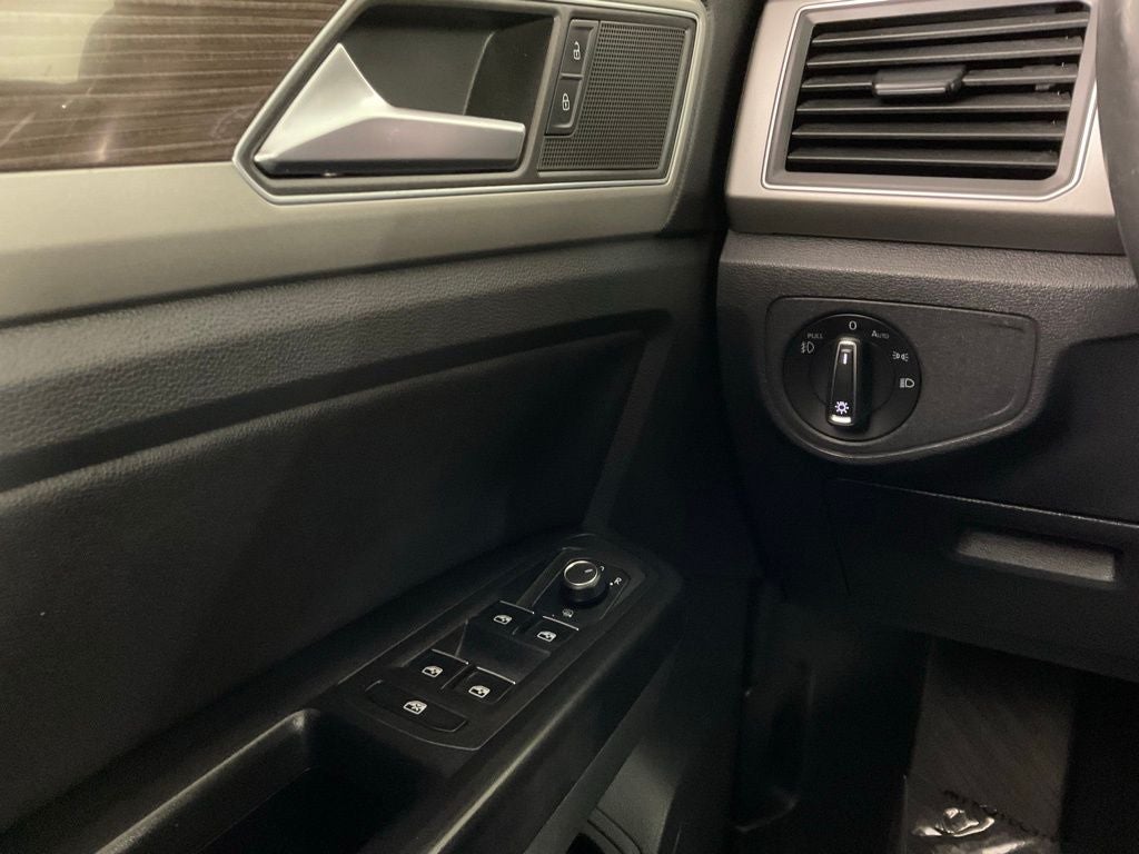 2019 Volkswagen Atlas 2.0T SE w/Technology ***BLUE CERTIFIED***