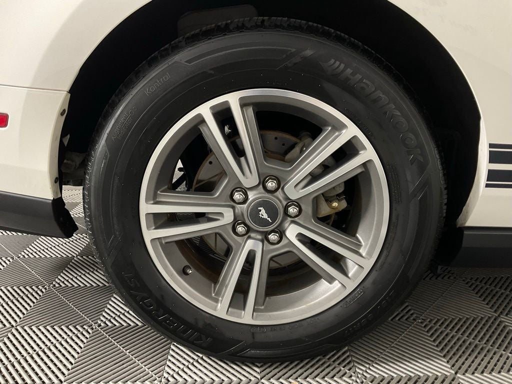 2012 Ford Mustang V6 Premium ***PRE AUCTION SALE***