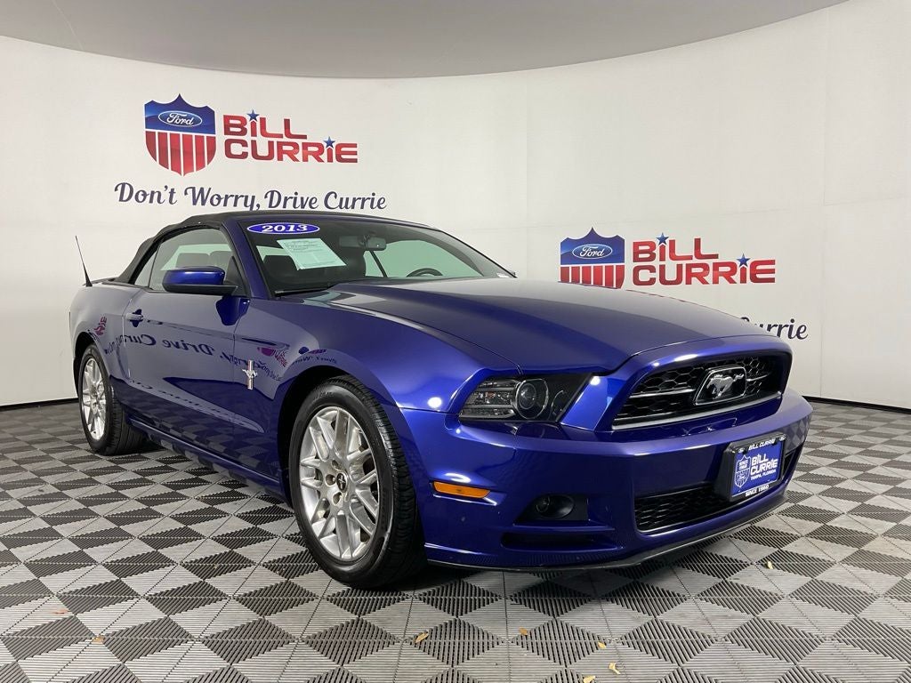 2013 Ford Mustang V6 Premium CONVERTIBLE ***PRE AUCTION SALE***