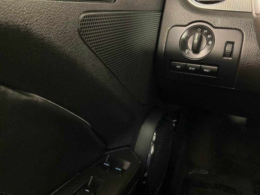 2011 Ford Mustang GT Premium