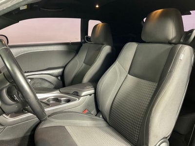 2019 Dodge Challenger SXT ***BLUE CERTIFIED***